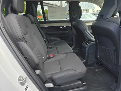2026 Volvo XC90 Plug-In Hybrid Plus