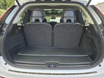 2026 Volvo XC90 Plug-In Hybrid Plus