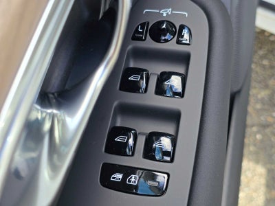 2026 Volvo XC90 Plug-In Hybrid Plus