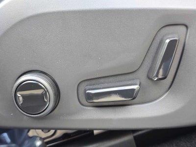 2026 Volvo XC90 Plug-In Hybrid Plus