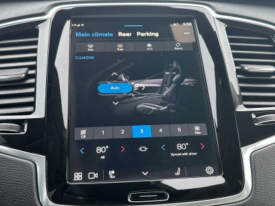 2025 Volvo XC90 Plug-In Hybrid Plus