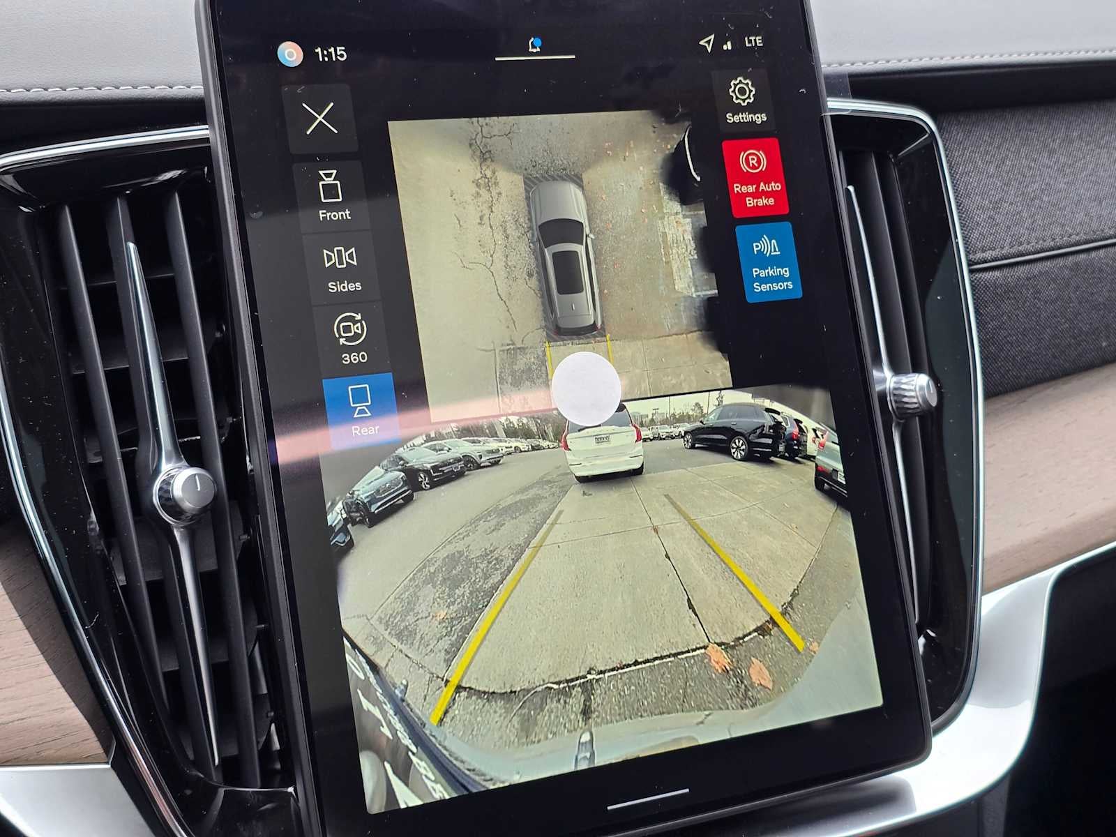 2026 Volvo XC90 Plug-In Hybrid Plus