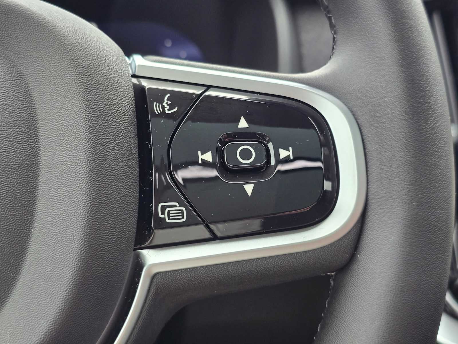 2026 Volvo XC90 Plug-In Hybrid Plus