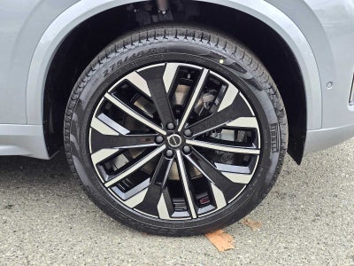 2026 Volvo XC90 Plug-In Hybrid Plus