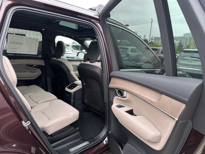 2026 Volvo XC90 Plug-In Hybrid Plus