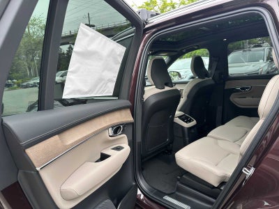 2026 Volvo XC90 Plug-In Hybrid Plus