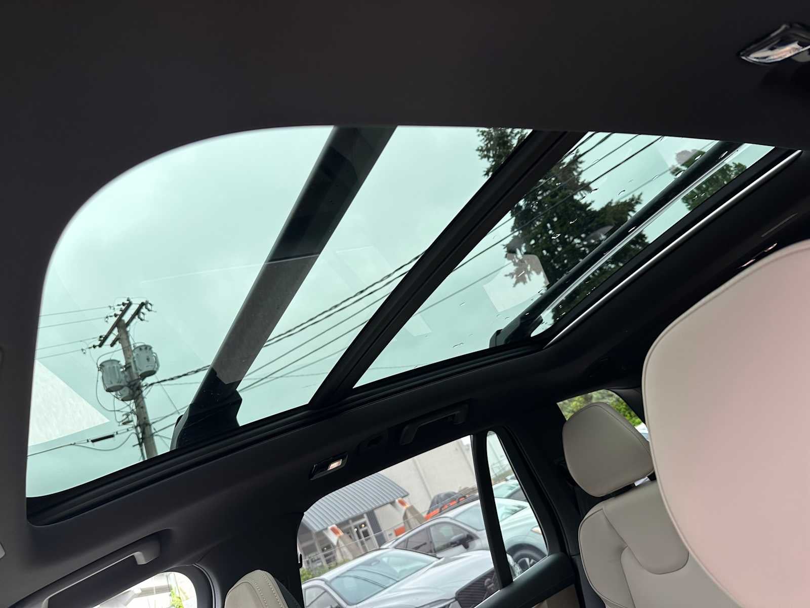 2026 Volvo XC90 Plug-In Hybrid Plus