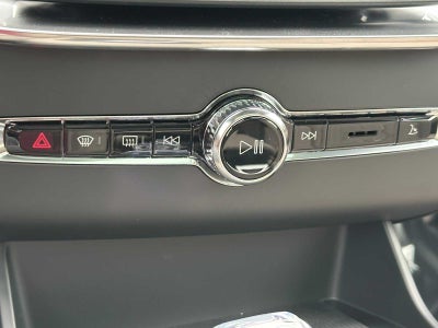 2026 Volvo XC90 Plug-In Hybrid Plus