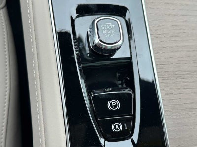 2026 Volvo XC90 Plug-In Hybrid Plus