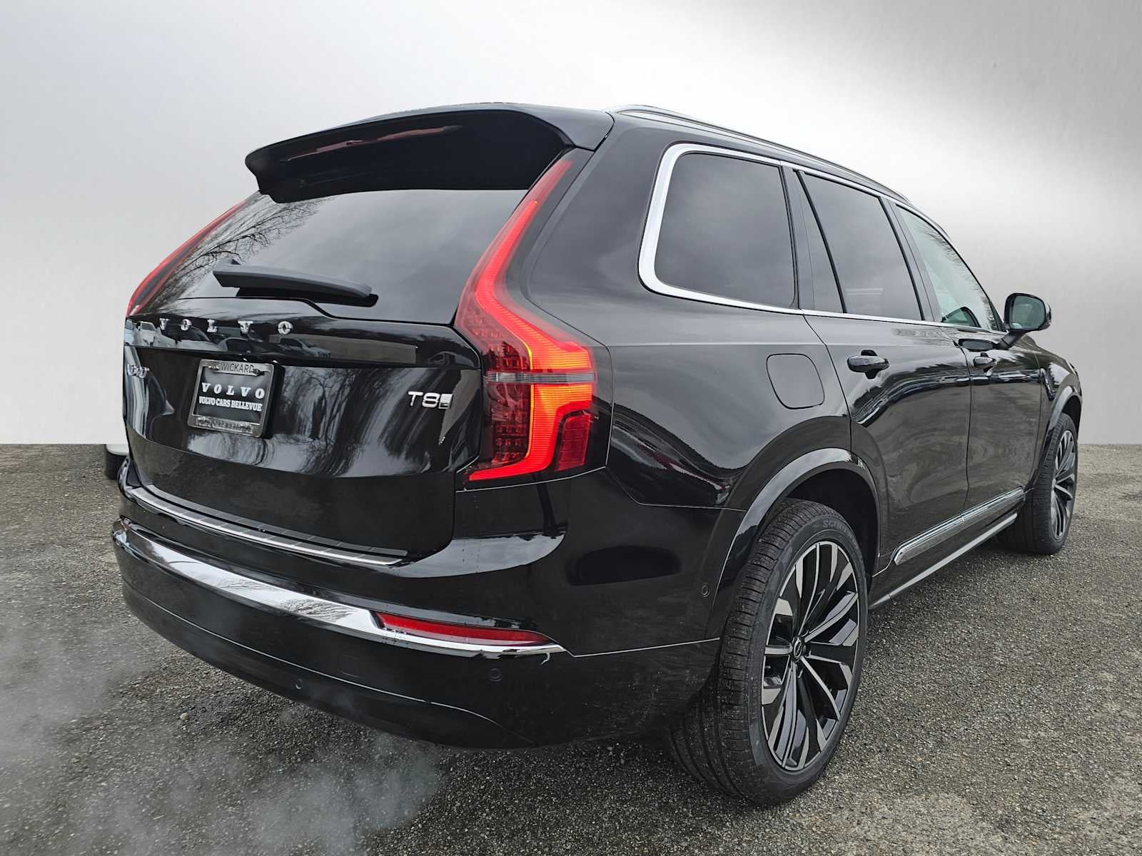2026 Volvo XC90 Plug-In Hybrid Ultra