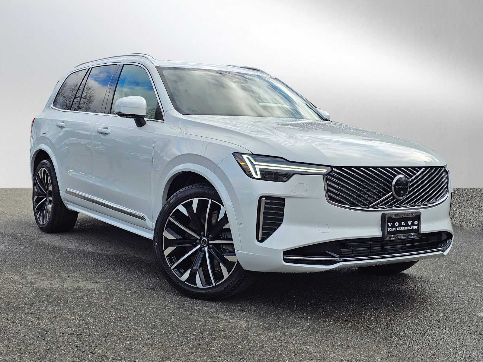 2026 Volvo XC90 Plug-In Hybrid Ultra