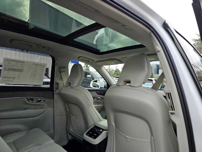 2026 Volvo XC90 Plug-In Hybrid Ultra