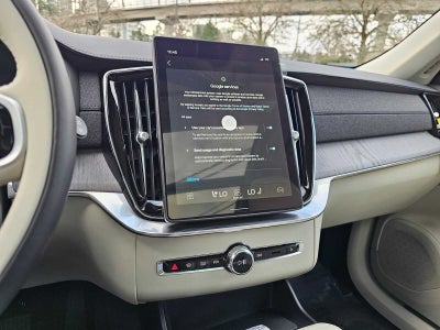 2026 Volvo XC90 Plug-In Hybrid Ultra