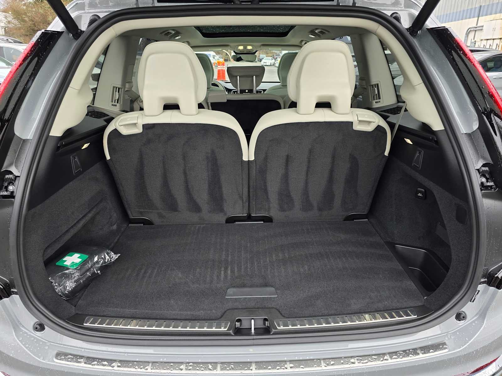 2026 Volvo XC90 Plug-In Hybrid Ultra