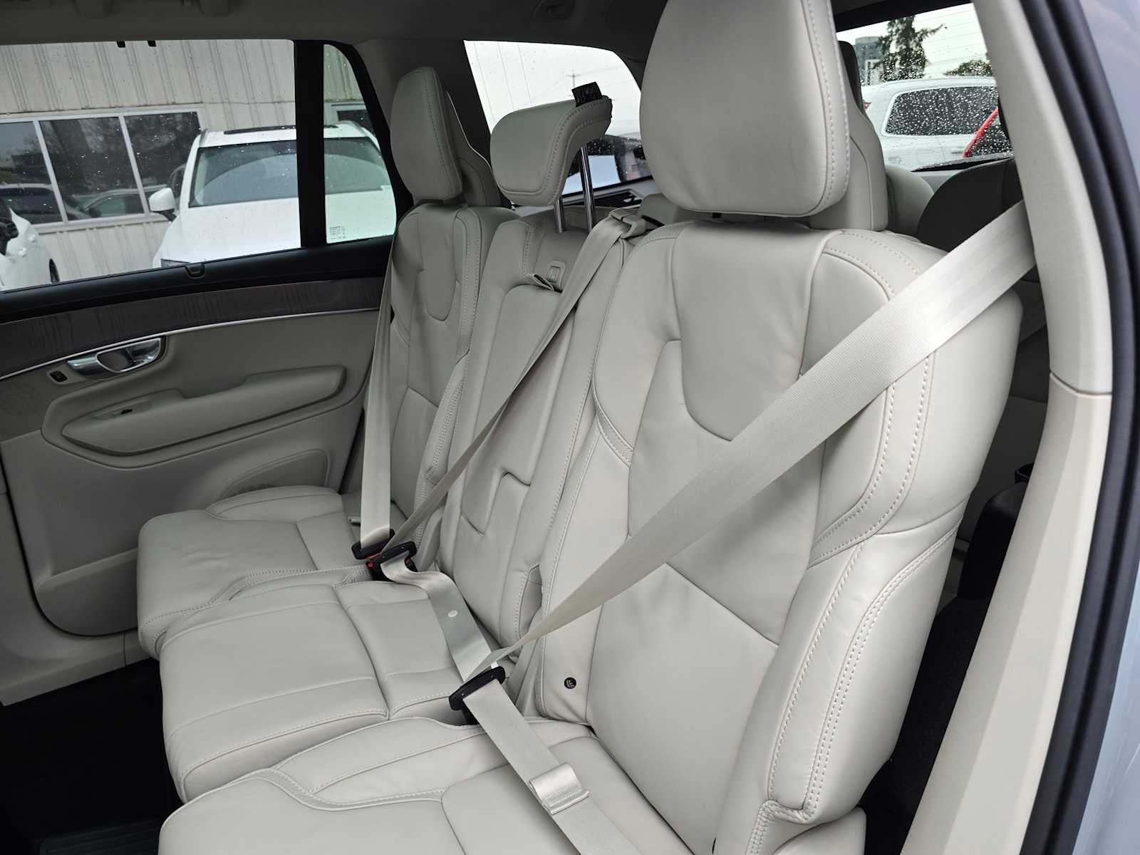 2026 Volvo XC90 Plug-In Hybrid Ultra