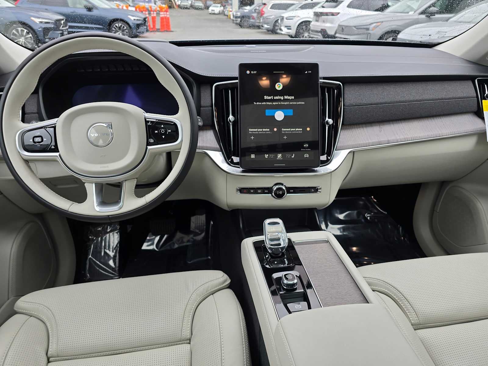 2026 Volvo XC90 Plug-In Hybrid Ultra