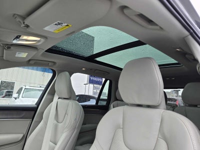 2026 Volvo XC90 Plug-In Hybrid Ultra