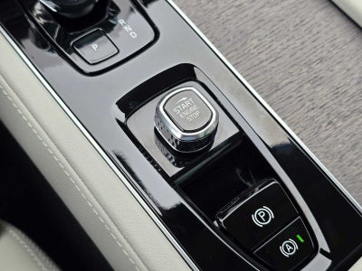 2026 Volvo XC90 Plug-In Hybrid Ultra