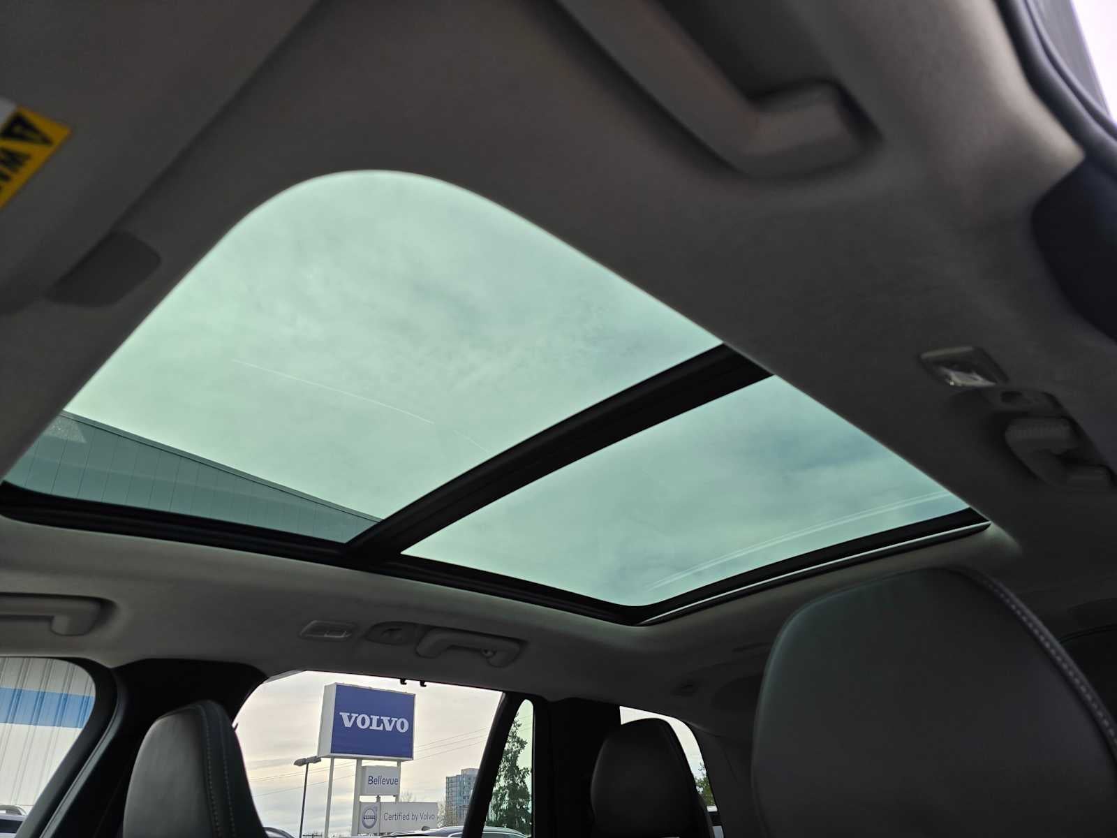 2026 Volvo XC90 Plug-In Hybrid Ultra