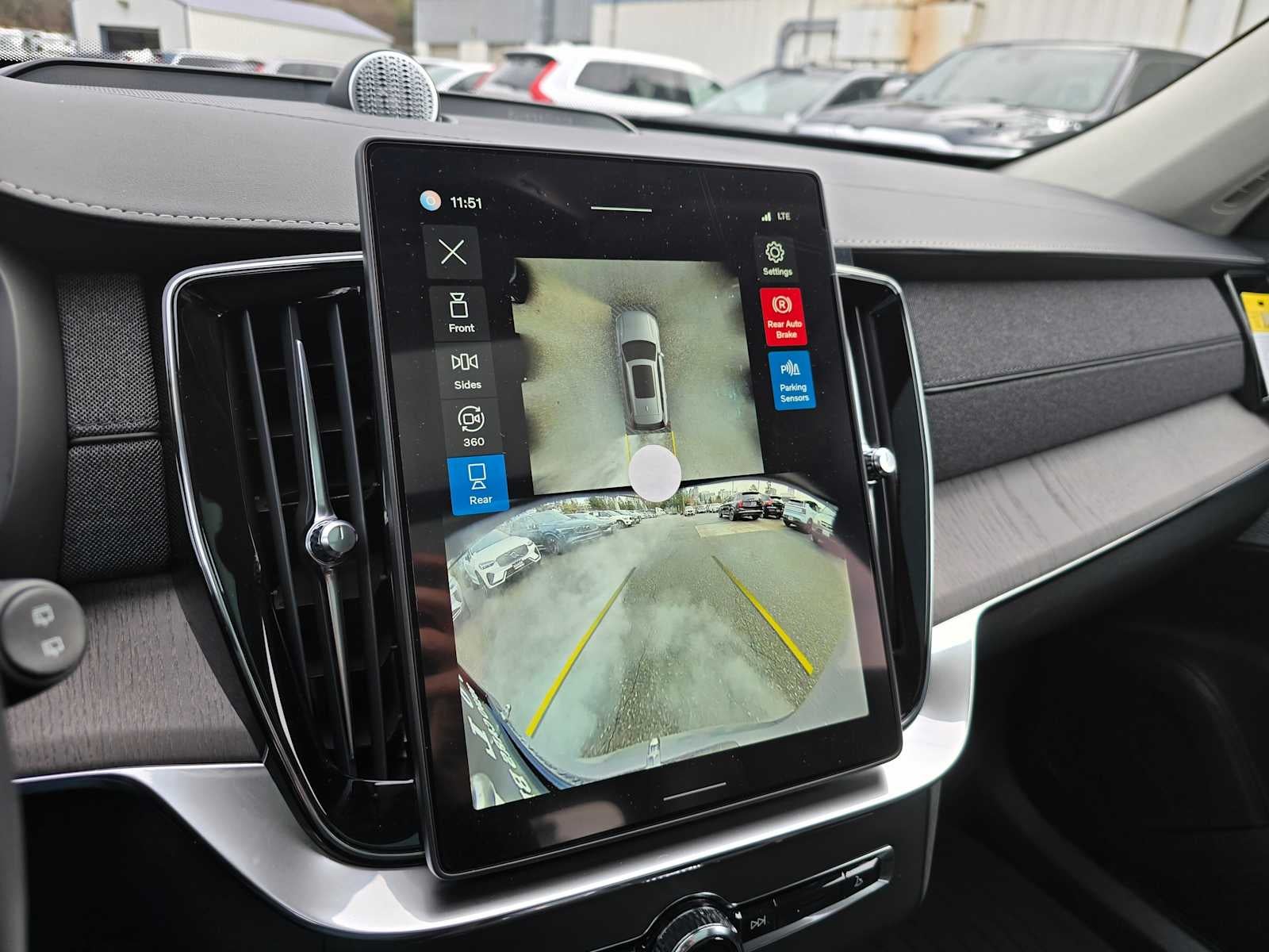 2026 Volvo XC90 Plug-In Hybrid Ultra