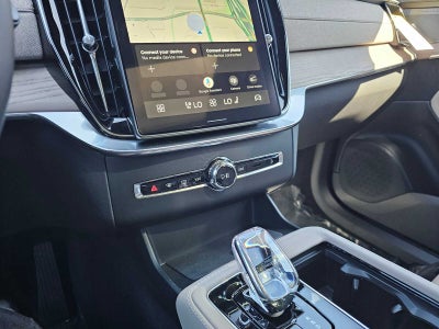 2026 Volvo XC90 Plug-In Hybrid Ultra