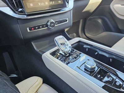 2026 Volvo XC90 Plug-In Hybrid Ultra