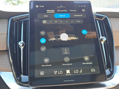 2026 Volvo XC90 Plug-In Hybrid Ultra