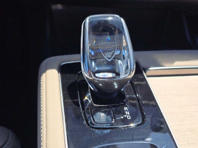 2026 Volvo XC90 Plug-In Hybrid Ultra