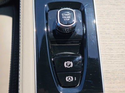 2026 Volvo XC90 Plug-In Hybrid Ultra