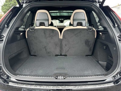 2026 Volvo XC90 Plug-In Hybrid Ultra