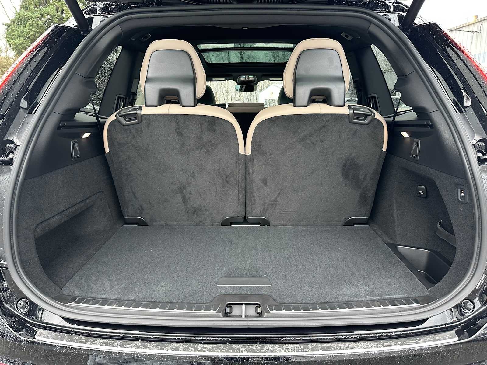 2026 Volvo XC90 Plug-In Hybrid Ultra