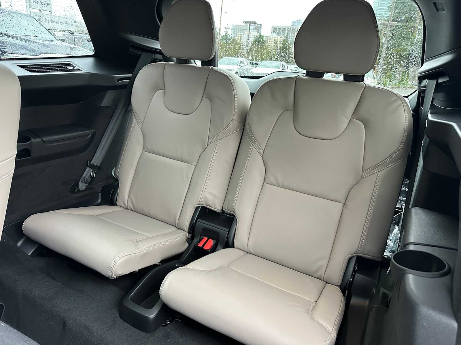 2026 Volvo XC90 Plug-In Hybrid Ultra