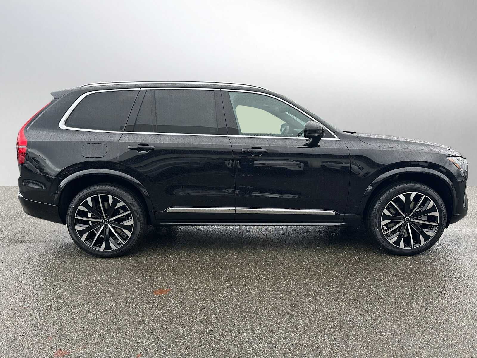 2026 Volvo XC90 Plug-In Hybrid Ultra