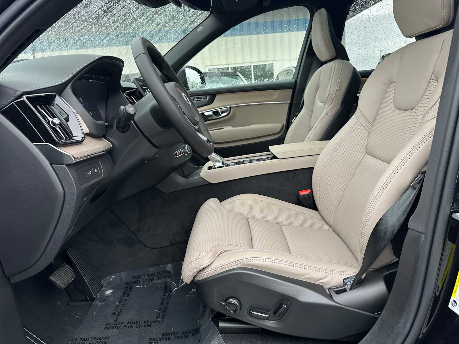 2026 Volvo XC90 Plug-In Hybrid Ultra