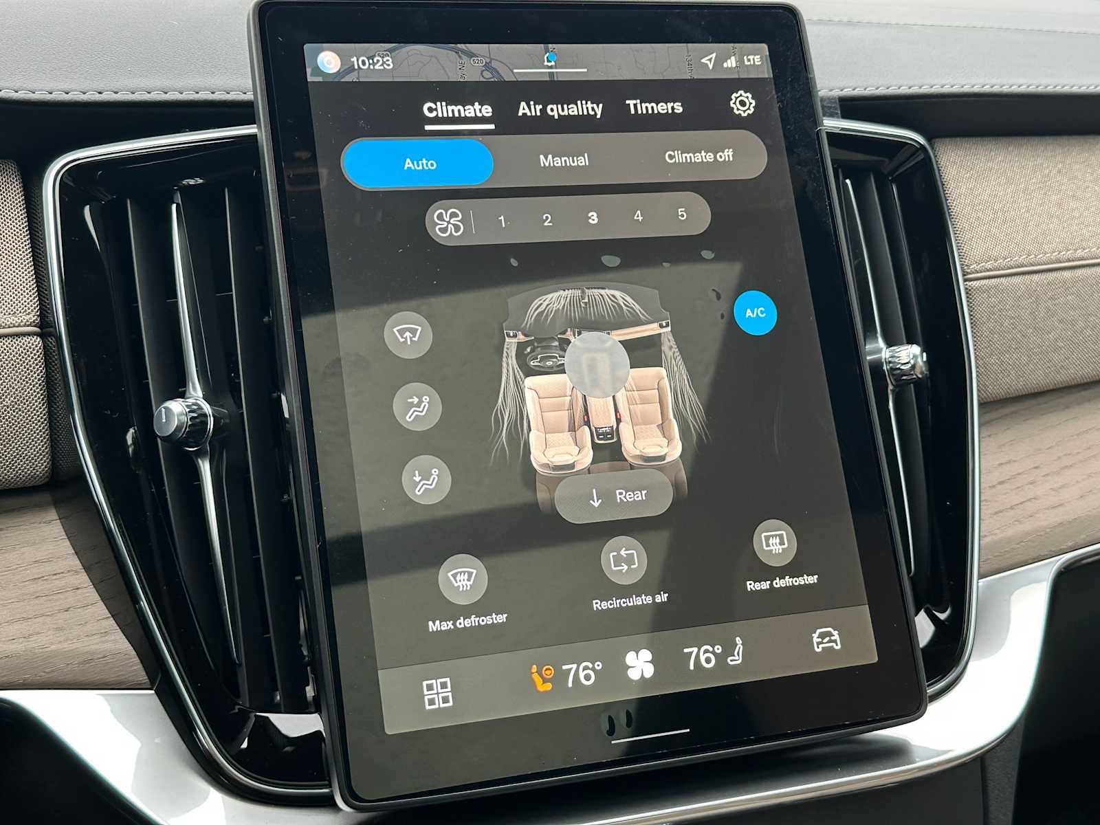 2026 Volvo XC90 Plug-In Hybrid Ultra