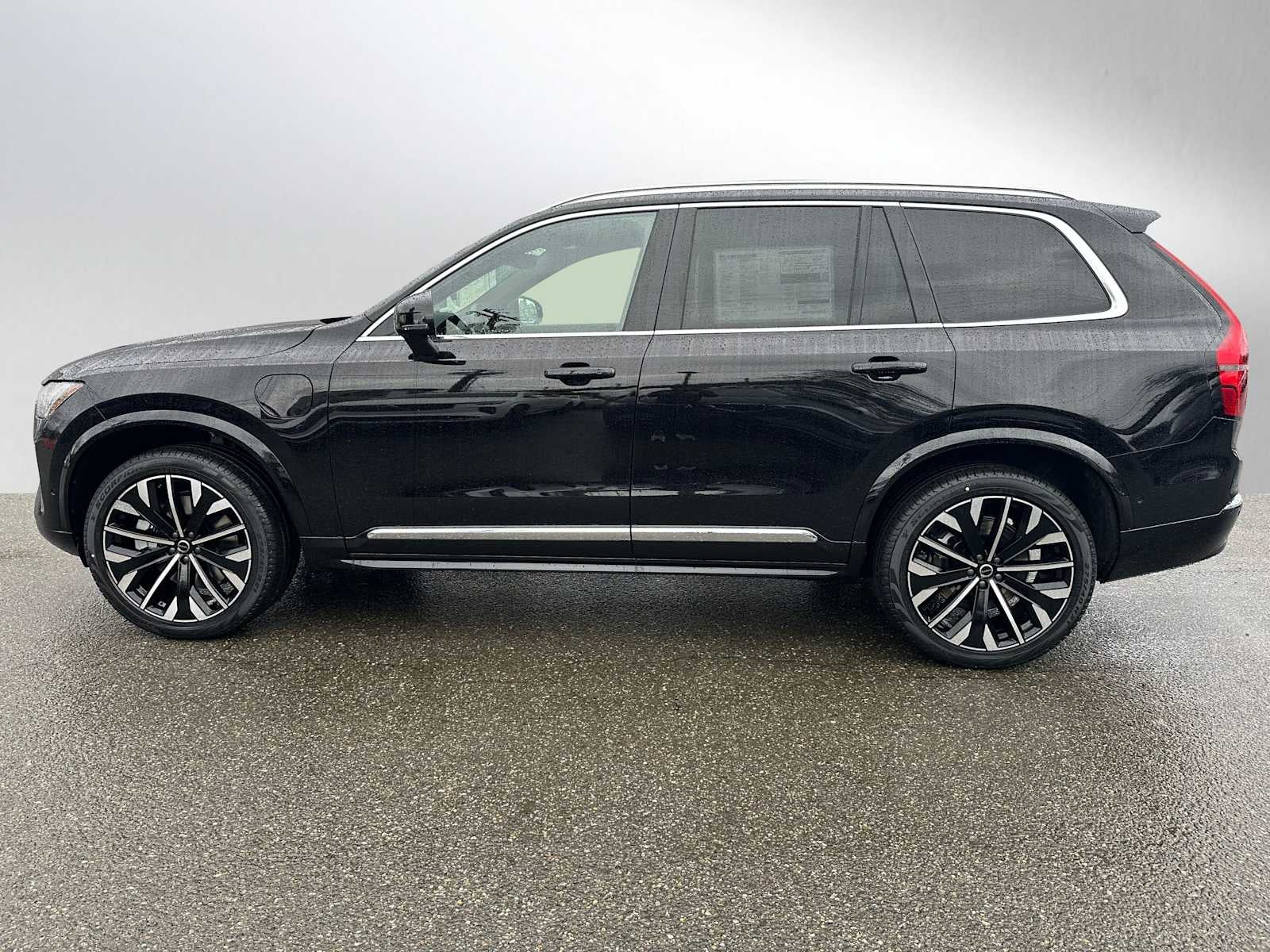 2026 Volvo XC90 Plug-In Hybrid Ultra