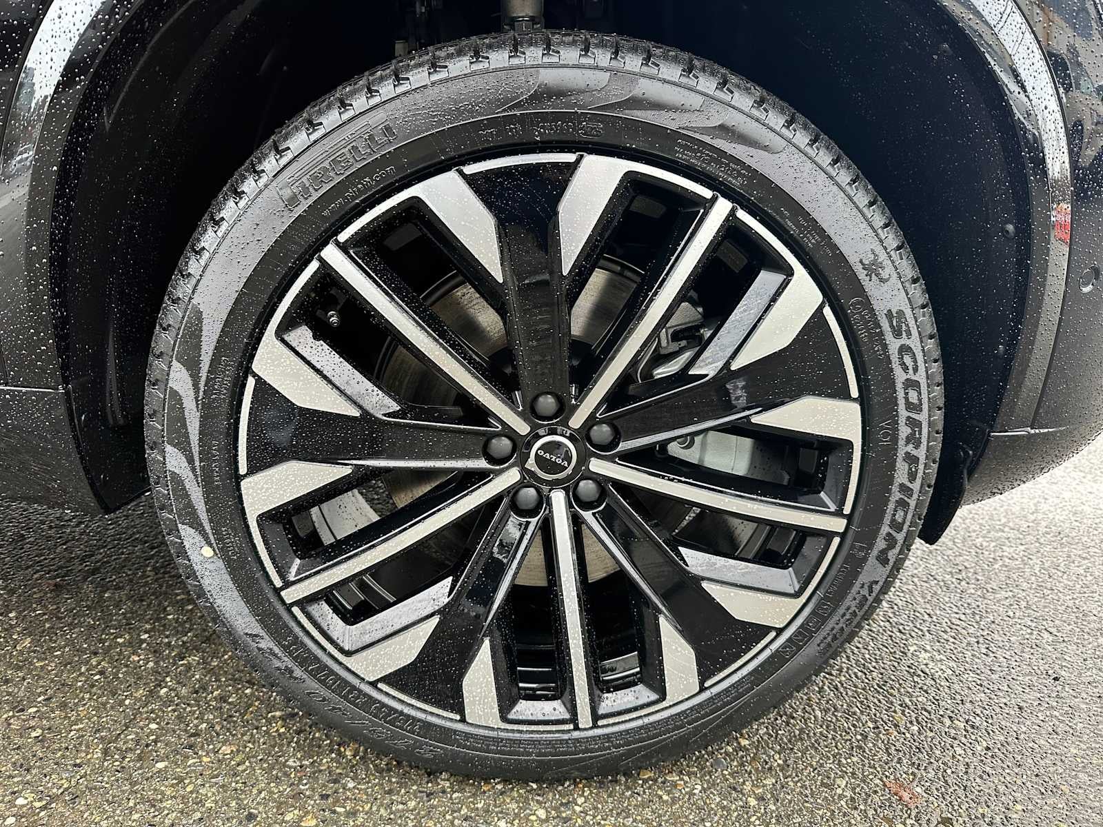 2026 Volvo XC90 Plug-In Hybrid Ultra