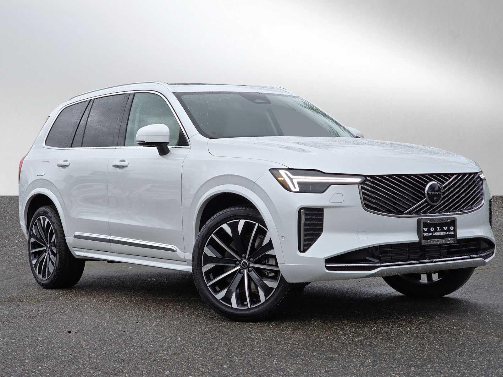 2026 Volvo XC90 Plug-In Hybrid Ultra