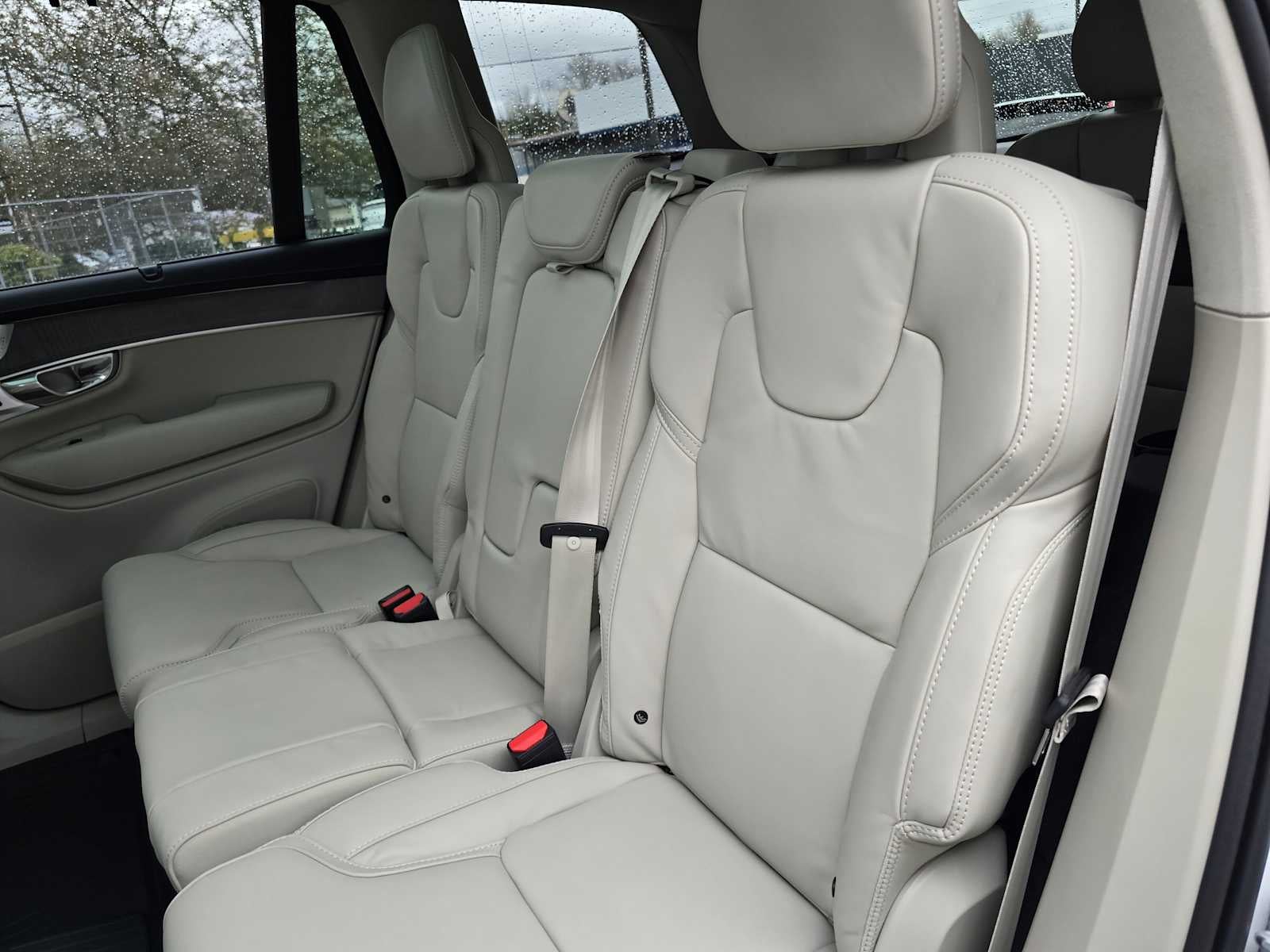 2026 Volvo XC90 Plug-In Hybrid Ultra