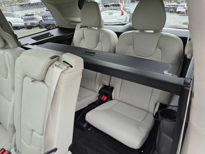 2026 Volvo XC90 Plug-In Hybrid Ultra