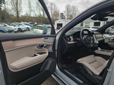 2026 Volvo XC90 Plug-In Hybrid Ultra