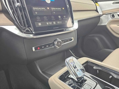 2026 Volvo XC90 Plug-In Hybrid Ultra