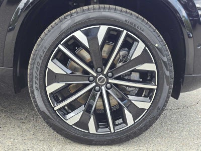 2026 Volvo XC90 Plug-In Hybrid Ultra