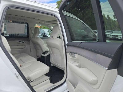 2026 Volvo XC90 Plug-In Hybrid Ultra