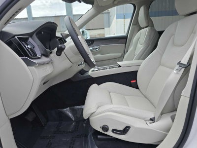 2026 Volvo XC90 Plug-In Hybrid Ultra