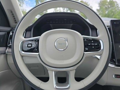 2026 Volvo XC90 Plug-In Hybrid Ultra