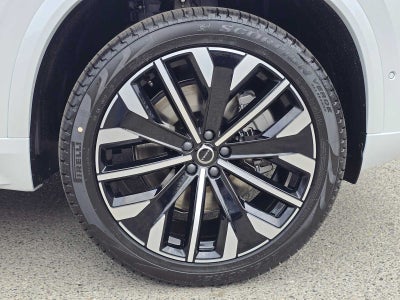 2026 Volvo XC90 Plug-In Hybrid Ultra