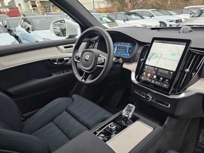 2025 Volvo XC90 Plug-In Hybrid Ultra