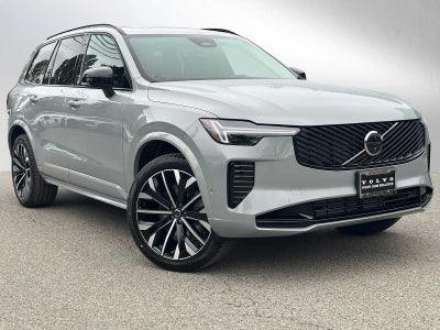 2026 Volvo XC90 Plug-In Hybrid Ultra Dark Theme