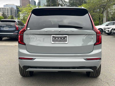2026 Volvo XC90 Plug-In Hybrid Ultra Dark Theme